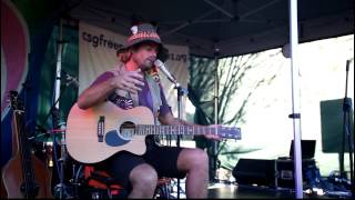 XAVIER RUDD New Song &#39;SPIRIT BIRD&#39; Amazing Intro speech CSG Rally Lismore Good Audio 1080p