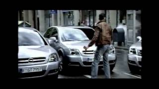 Opel Vectra Werbung Polizist 2004