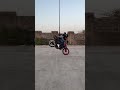 Sexy lady Stoppie🙌🏻 #trendingshorts #stuntgirl #youtubeshorts #stunt #girlstunt #viral #ridergirl