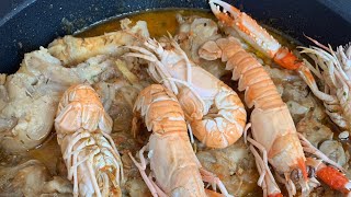 Peus de porc amb escamarlans Peus de porc amb escamarlans