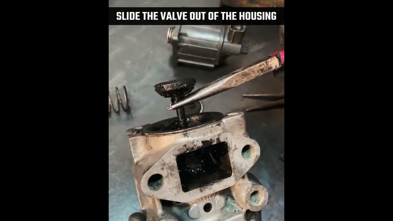 HOW TO PROPERLY CLEAN A MITSUBISHI EGR VALVE - YouTube