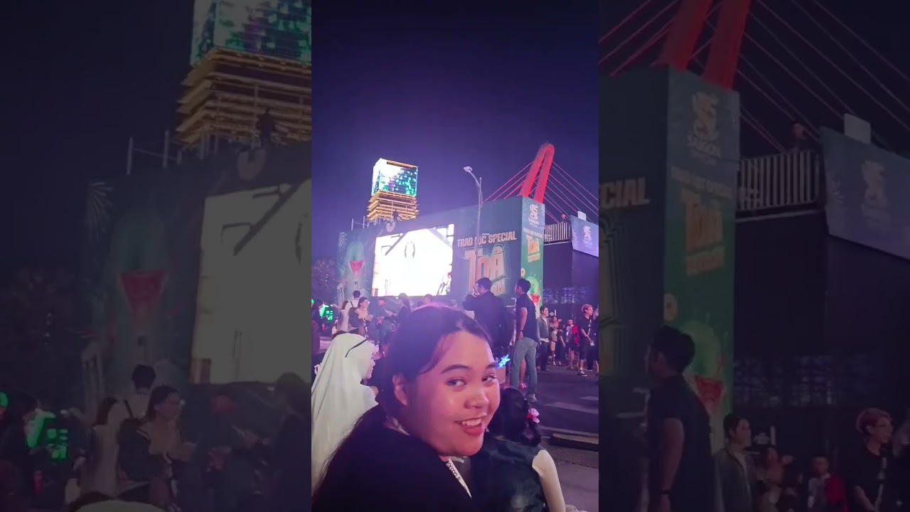 Lễ bắn pháo hoa chào đón năm 2026 bên bờ sông Sài Gòn 