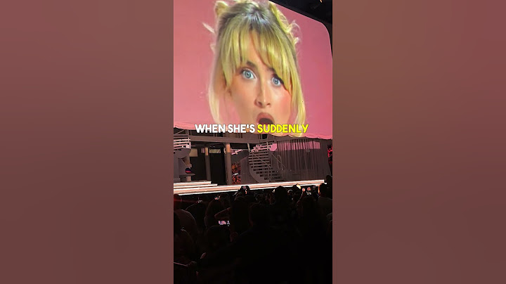 How Sabrina Carpenter kicks off The Short n' Sweet Tour 💋☕🤎🛁