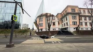 Слободской дворец и кое-что еще на 2-й Бауманской в Москве