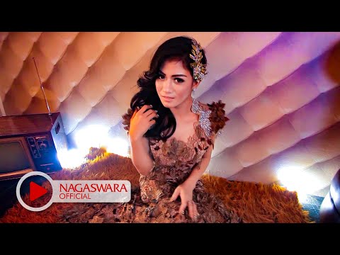 Lina Marlina - Kawin Sirih - Official Music Video - NAGASWARA