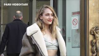 Jemima Kirke ( Girls, Sex Education ) @ Paris Fashion Week 1 march 2023 show ACNE Studios