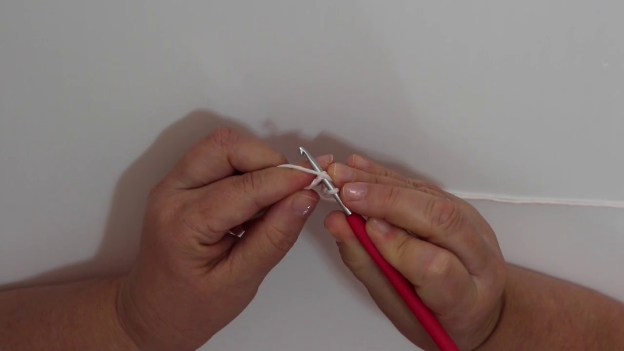 Como fazer amigurumi de crochê - CORRENTINHAS, PONTO BAIXÍSSIMO E PONTO BAIXO