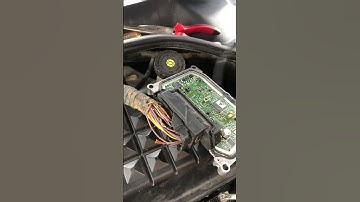 Injectors pulse #viral ecu repair amazing #mechancial #toyotacar #amazing 🤔🤔🤔🤔🤔🤔🤔🤔🤔🤔🤔🤔🤔