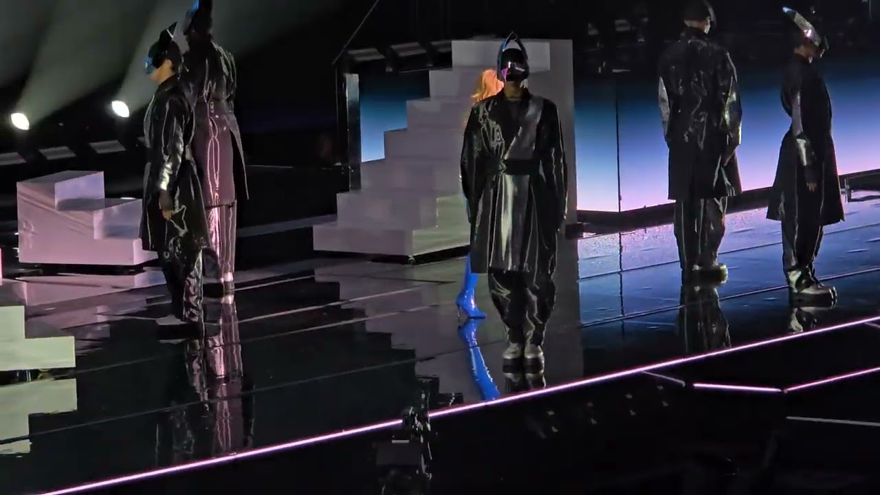 Kylie - LCA / In Your Eyes / Get Outta My Way / WDIHTD? Tension Tour. AO Arena Manchester 20.05.2025