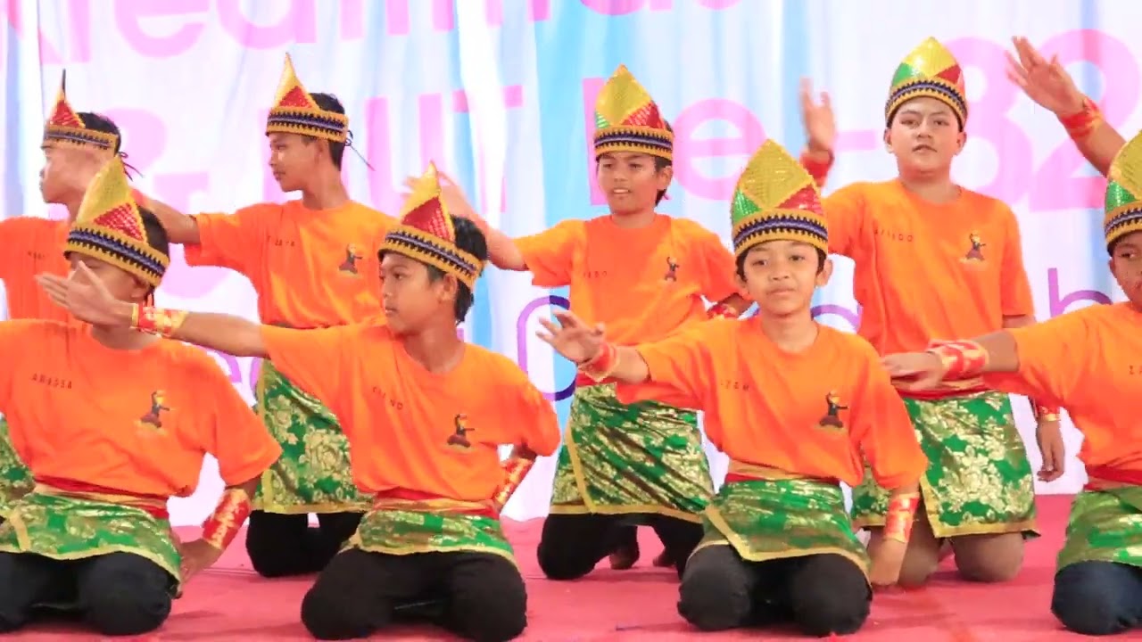 Penampilan Pensi dari kelas 6B Peringatan KTS dan HUT ke-82 SDN 01 KARTOHARJO