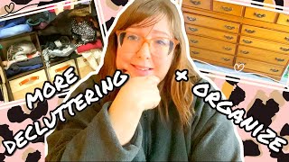 DECLUTTERING MY CLOSET + ORGANIZE WITH ME! 👗 Part 2