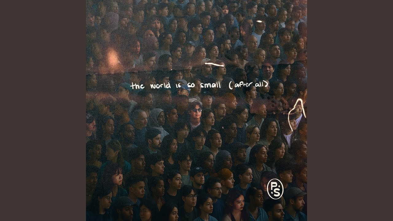 Watch boarding gate on YouTube Watch boarding gate on YouTube