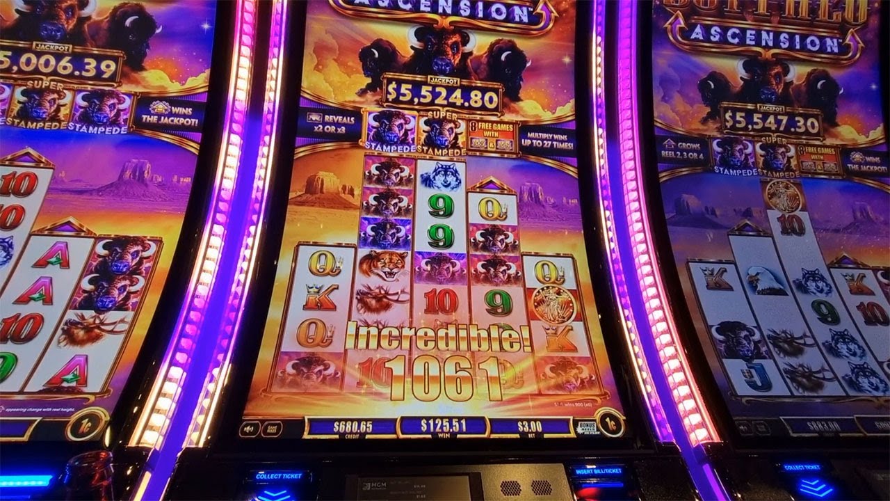 First Impression Of Vegas Slots two Small Sessions With Buffalo & More ...