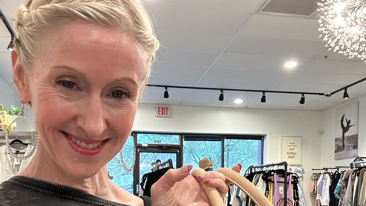 Cruising Simplified: Your 10-Day Travel Capsule