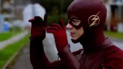 The flash 3*12 Barry races wally