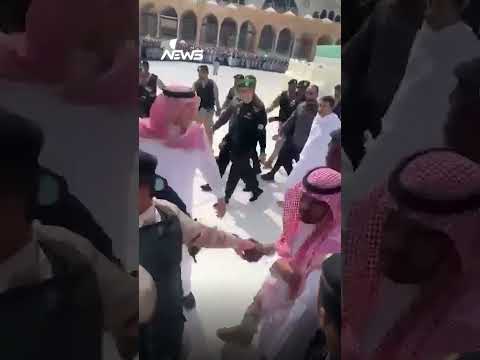الرئيس السوري أحمد الشرع يؤدي مراسم العمرة في مكة المكرمة خلال زيارته الحالية الى السعودية