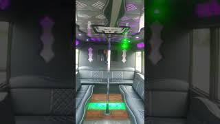 22 Passenger Limo Party Bus screenshot 4