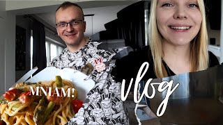 Pierwsza taka noc😀Pyszny makaron ze szparagami🥬Robimy z synem ciasto marchewkowe🥕 #vlog @paauliciak