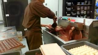 20130819 Panny Chocolate Factory Pt. 2