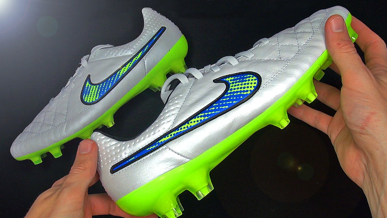 Nike Tiempo 5 Unboxing - YouTube