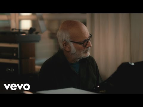 Ludovico Einaudi - Wind Song (Official Live Performance Video)