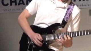 CRAZY TALENT SHOW GUITAR SOLO! (wit teeth) - 14 year old