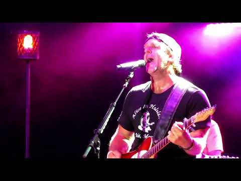 Billy Currington -