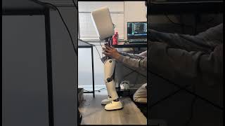 Right on the edge of working #robotics #humanoidrobot #engineering #tech #ai