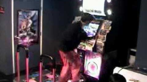 Pre-2001 DDR Dance Dance Revolution Archive : hiddenrage.mpeg