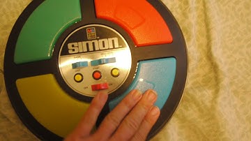 Simon Electronic Game - Vintage 1978