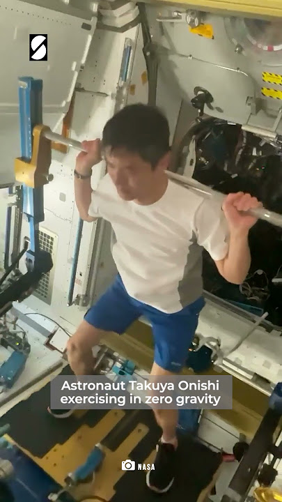 Takuya Onishi Works Out in Space — No Gravity, No Problem! #shorts #zerogravity