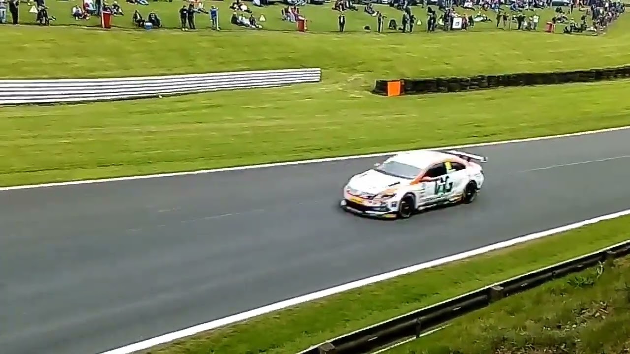 Oulton park BTCC