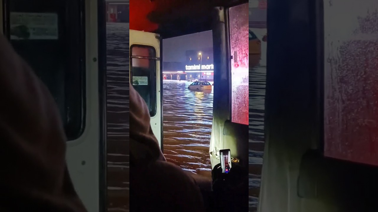 💥🤯இந்த மழைக்கு Saudi🚣 நிலைமையை பாருங்க🏊#shorts #youtubeshorts #f3