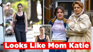 Suri Cruise Looks Just Like Mom Katie Holmes While Enjoying Summer Vacation