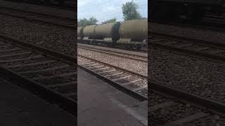 ट्रेन के इंडियन ऑयल के डब्बे trains viralvideo shortsvideo shortsfeed shortsyoutube youtubes