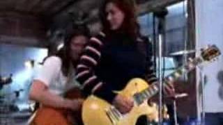 Video thumbnail of "The Breeders - Cannonball"