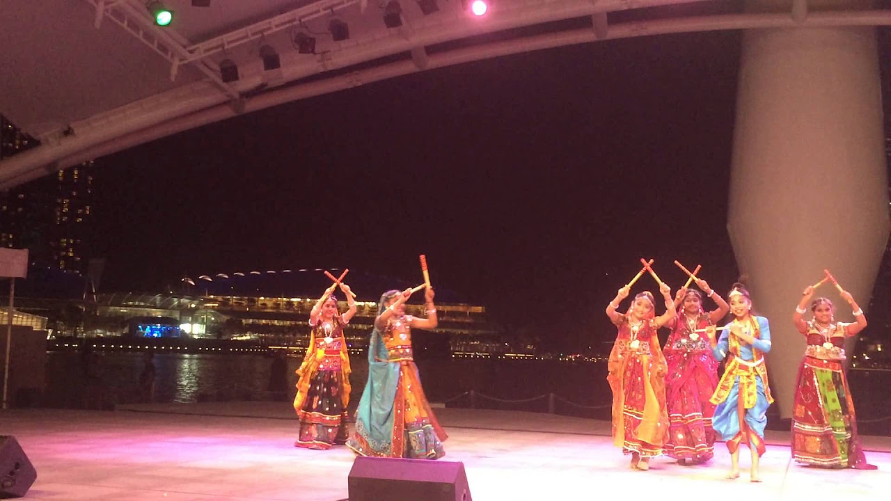 Dandiya Raas Holi Festival Esplanade Singapore