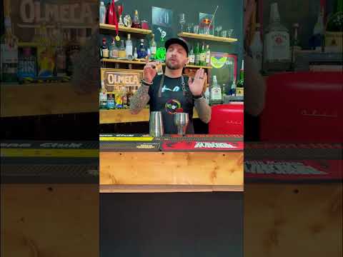 Ох,сколько же вас ждёт рецептов с использованием абсента))))))#bar #barman #cocktail