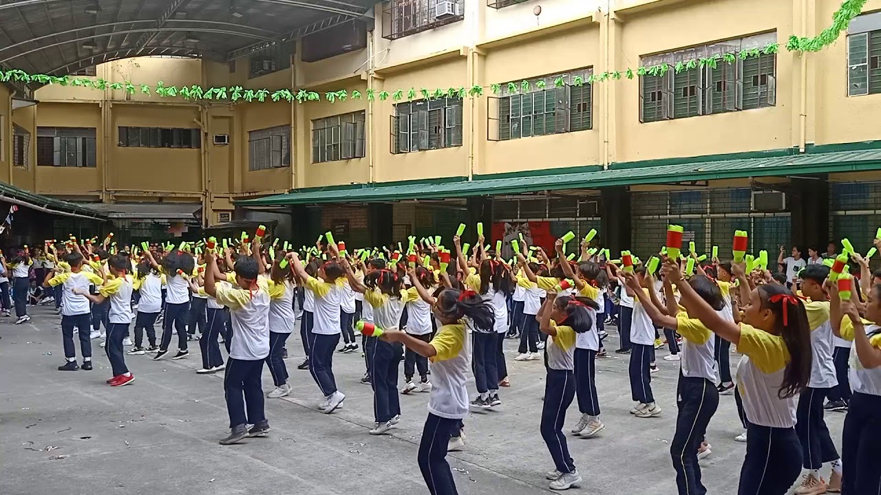 "La Bamba Dance" ( Ignacio Villamor High School Field Demonstration )