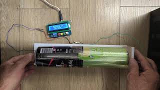 First test for a homemade variable capacitor using two aluminum cans