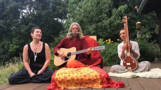 Istvan Sky - Sat Nam Mantra - Magic Singing chords