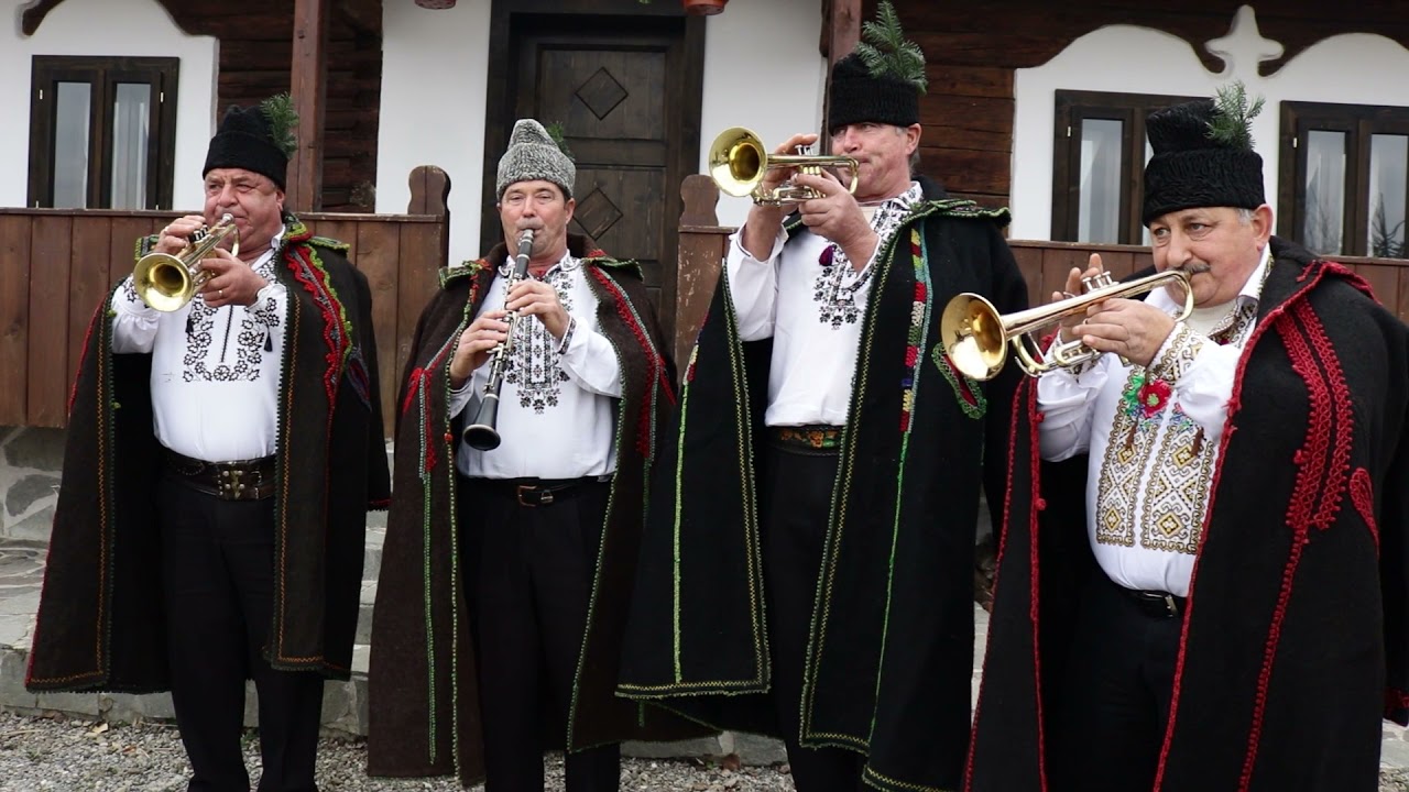 Fanfara Brazii Bucovinei - Colaj de colinde 2021