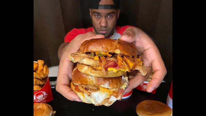 NEW WENDYS PRETZEL BACON PUB BURGER/CHICKEN SANDWI...