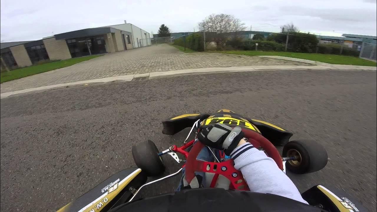 Oeps! Politie op je hielen YouTube Oeps! Politie op je hielen YouTube