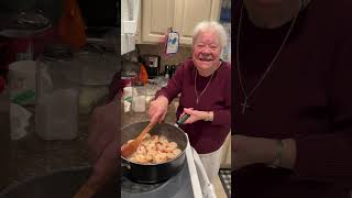 Nonna Makes Pesto Pasta With Shrimp!