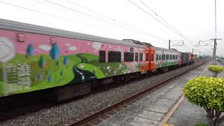 7202次貨物列車通過石龜車站