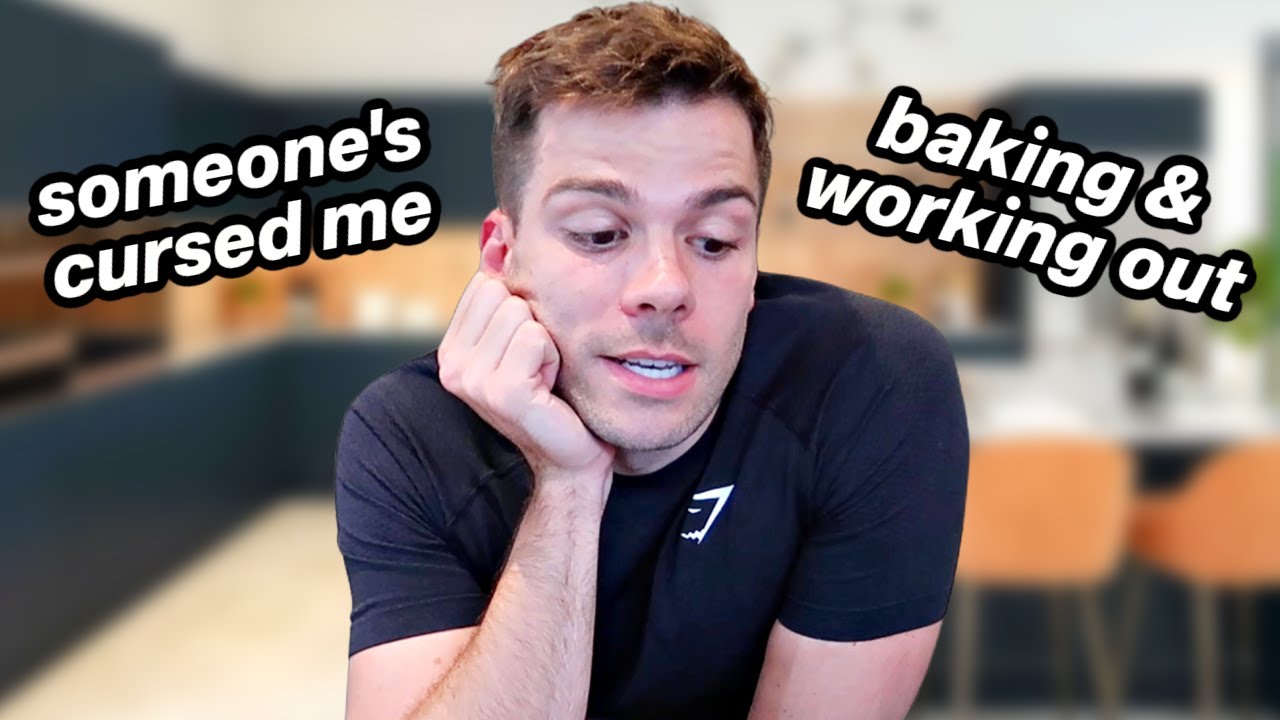 everything's going wrong at the moment 😭 | Baking with Tayla, Exploring Leeds & Answering Questions!