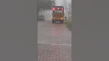 Mack LR Labrie Automizer