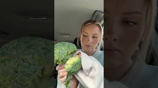 Using broccoli for fake freckles #ytshorts #makeup