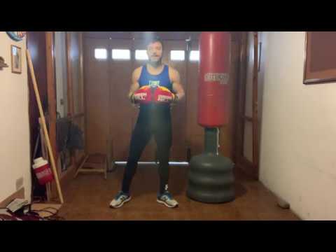 Come allenarsi a casa con il sacco da boxe | IlFitness
